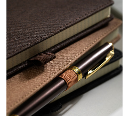 Ежедневник недатированный Deli А5, 96 страниц, 80 г/кв.м., серый 