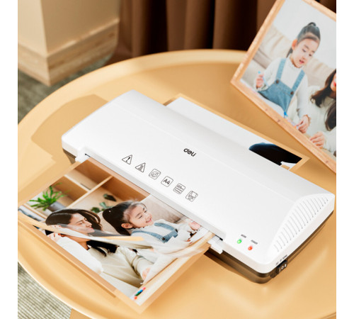 Ламинатор DELI "ET102" формата A4 (250 мм/мин)