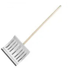 Лопата снеговая СИБИН алюминиевая с деревянным черенком