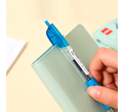 Ручка гелевая DELI "Lineum" 0,5 мм, автоматическая, синяя