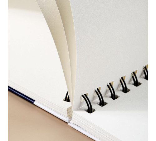 Скетчбук DELI "Finenolo ", А4, 60 л., 160 г/кв.м., жесткая подложка, на спирали