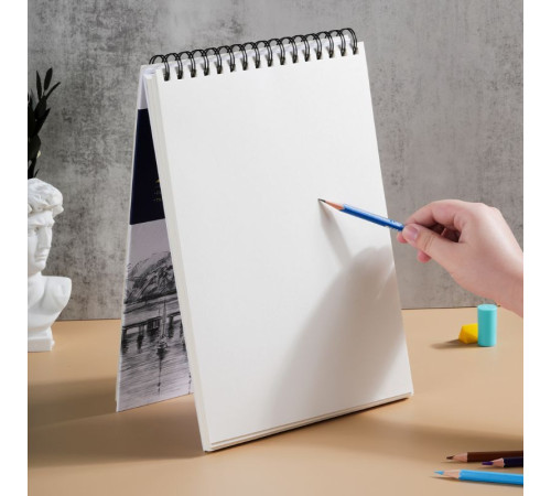 Скетчбук DELI "Finenolo ", А4, 60 л., 160 г/кв.м., жесткая подложка, на спирали