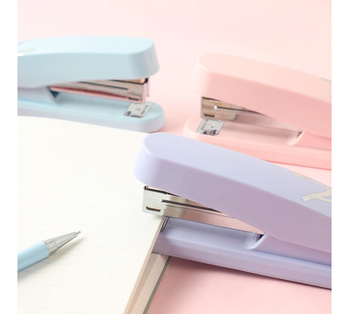 Степлер DELI "Macaron", пластиковый корпус,  до 25 листов, ассорти