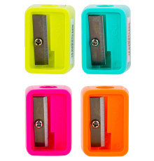 Точилка DELI пластмассовая, 1 лезвие