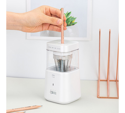 Точилка DELI "71203" электрическая, автоматическая с контейнером, белая