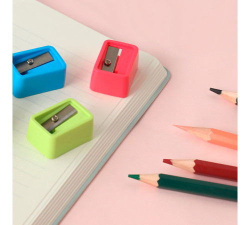 Точилка DELI "i Select" пластмассовая, 1 лезвие, ассорти