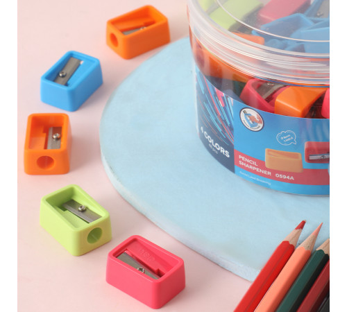 Точилка DELI "i Select" пластмассовая, 1 лезвие, ассорти